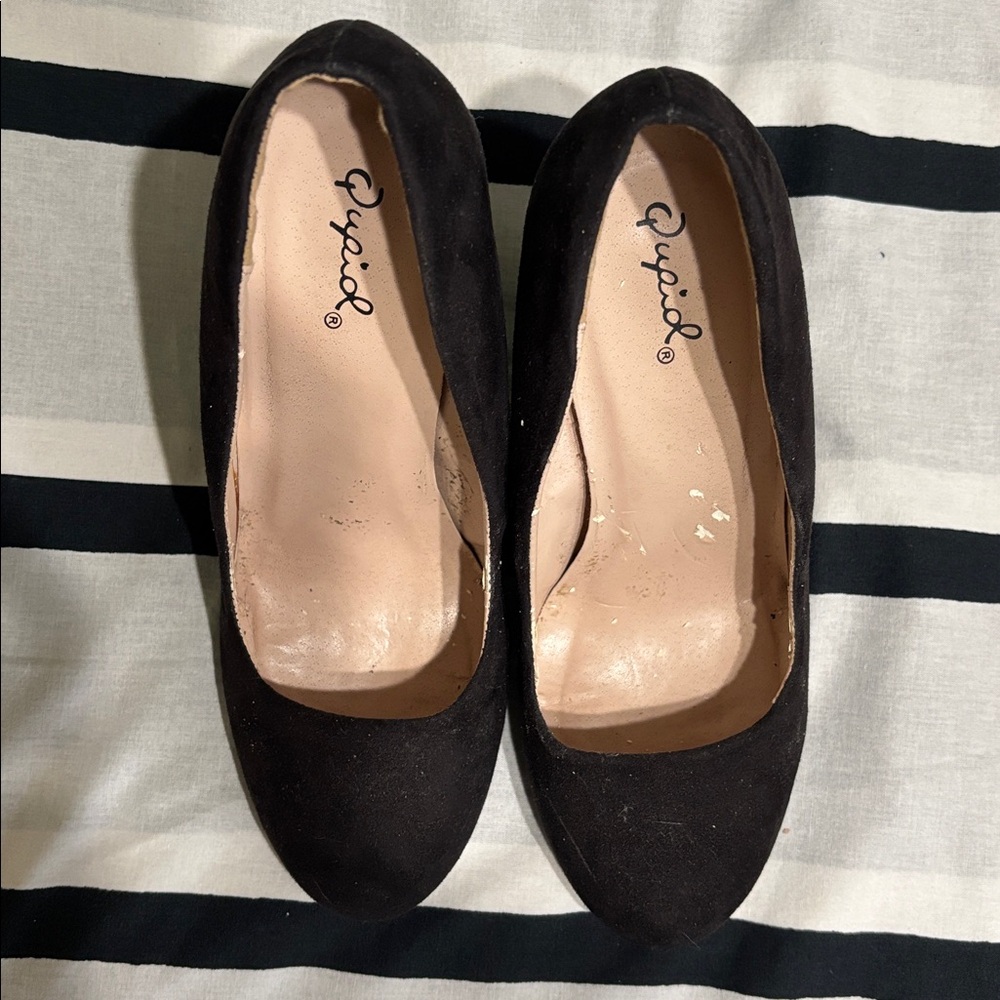 Heels - Picture 2 of 8